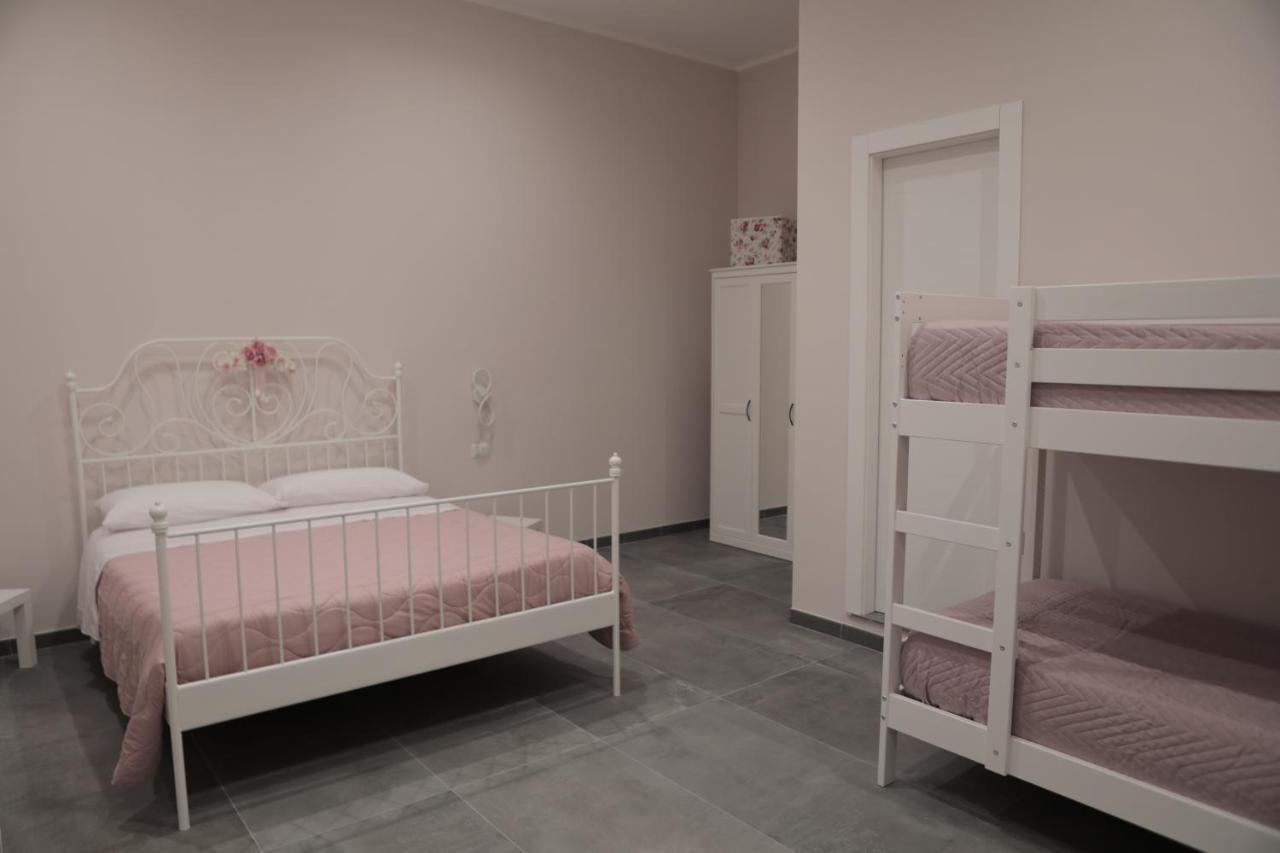 Casa Vacanza Eliana Naples